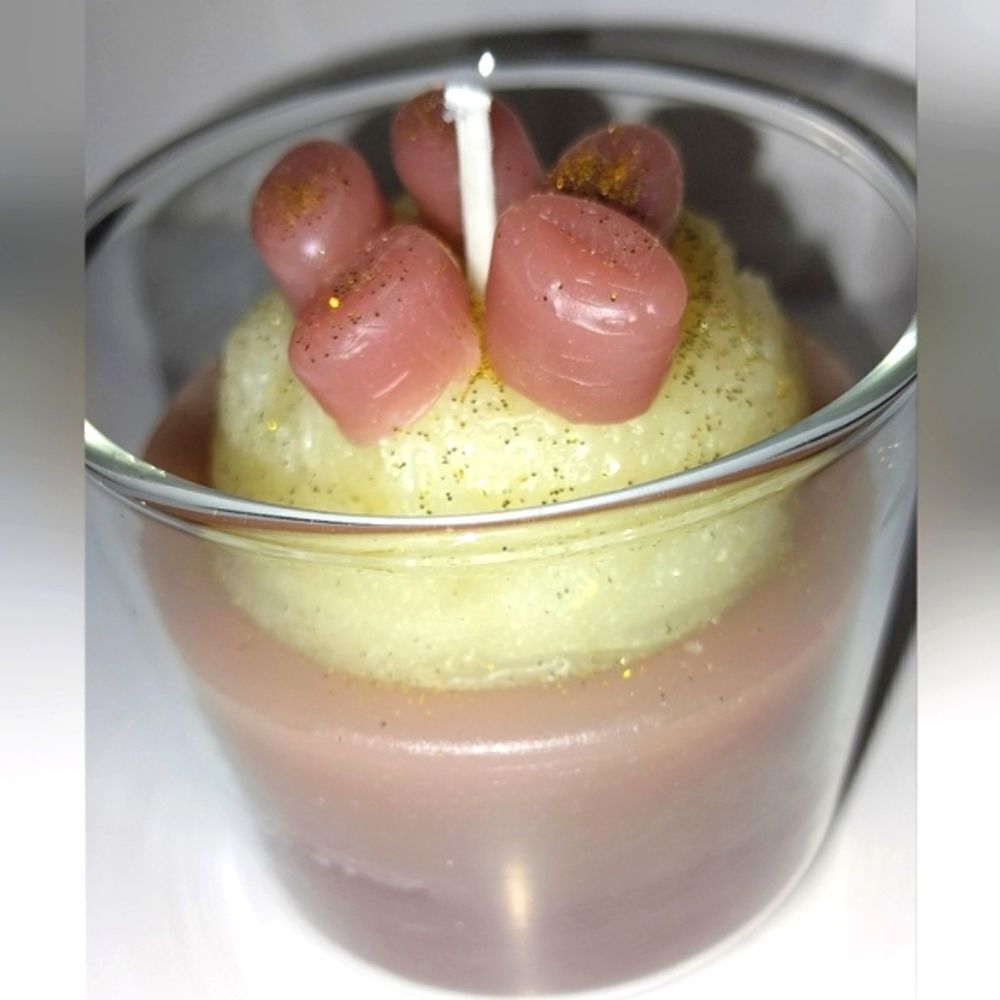 Hand crafted Coffee & cream ice cream dessert candle